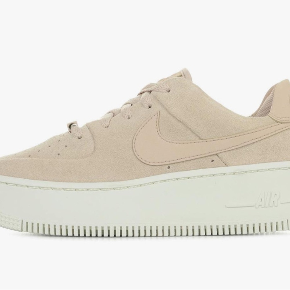 Nike Women's Air Force 1 in Particle Beige